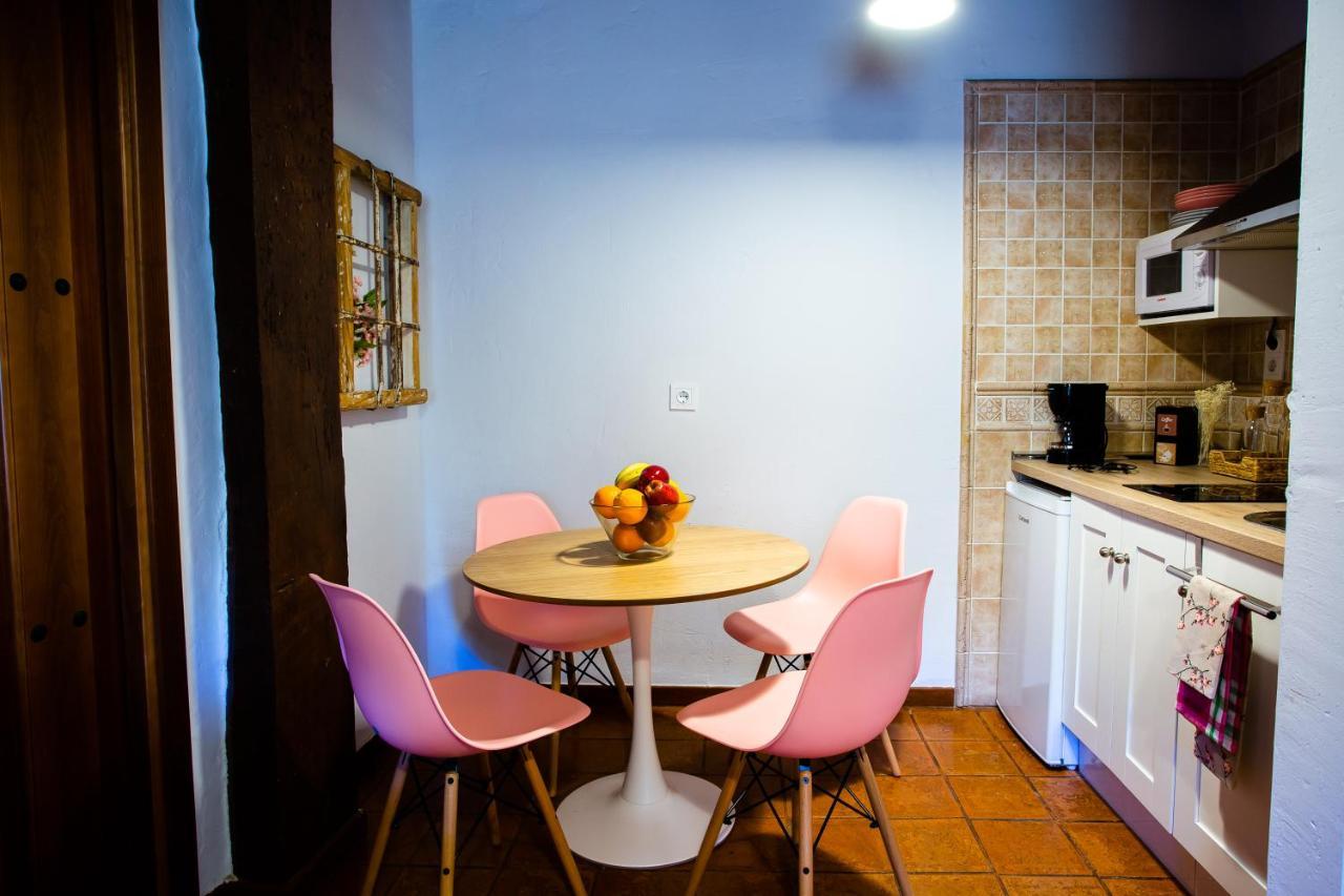Apartamentos Puente De La Juderia Hervás Eksteriør bilde